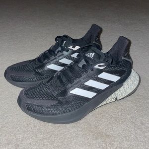 Adidas 4D Pulse Boys size 5